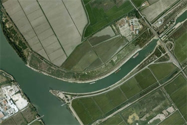 Canal du Rhone Fos