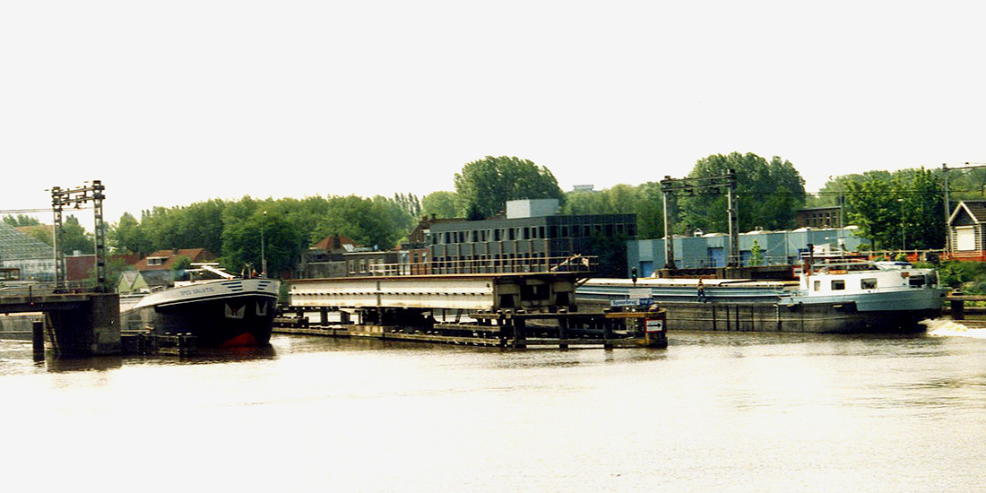 HMS Elfin op de Zaan
