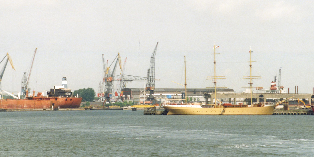 HMS Elfin op de Zaan