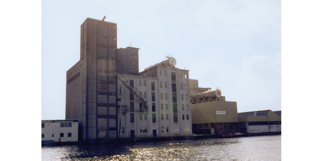 Gortpellerij Zwaardemaker aan de Oostzijde in Zaandam
