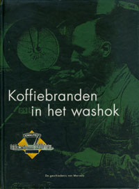 Koffiebranden in het washok Koffiebranden in het washok
